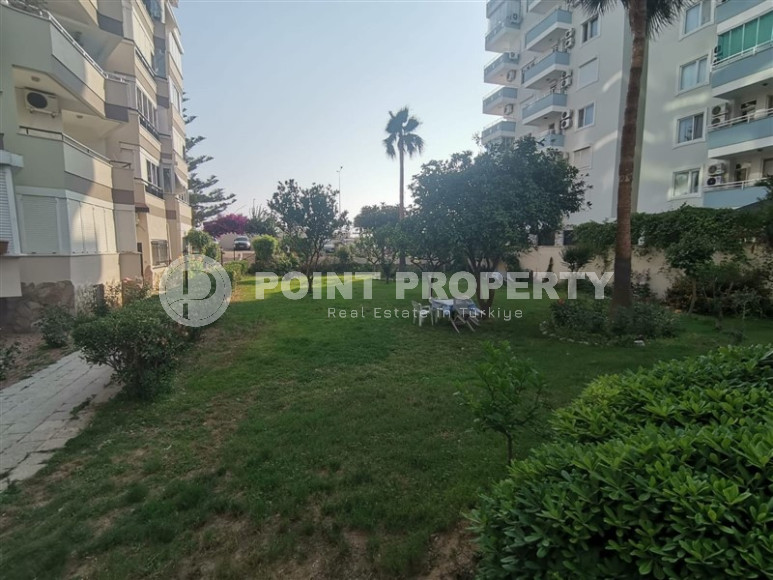 Three-room apartment with 2+1 layout, 100 m2 in Alanya, in the popular Mahmutlar area. Only 250 m to the sea.-id-1217-photo-6