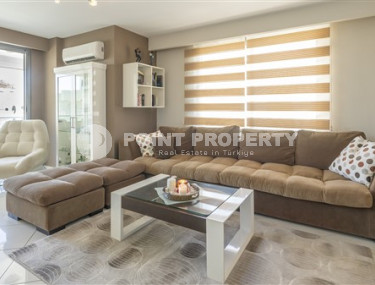 Stylish four-bedroom penthouse, 170 m², on the first coastline in the Alanya area - Lower Oba.-id-2502-photo-4