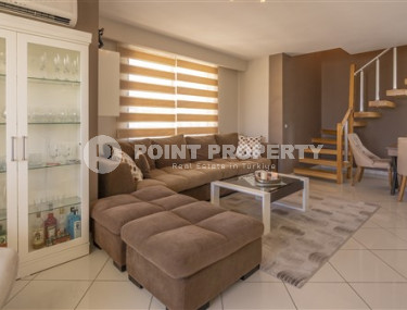 Stylish four-bedroom penthouse, 170 m², on the first coastline in the Alanya area - Lower Oba.-id-2502-photo-5