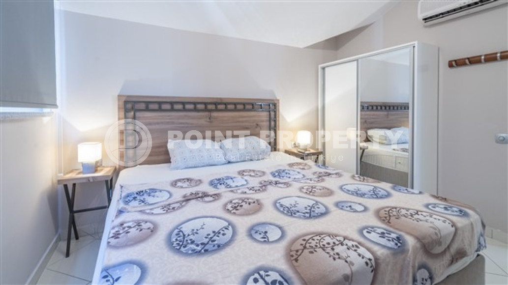 Stylish four-bedroom penthouse, 170 m², on the first coastline in the Alanya area - Lower Oba.-id-2502-photo-16