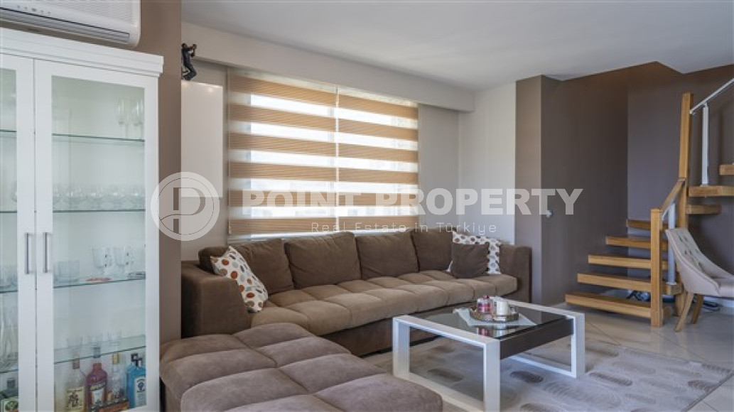 Stylish four-bedroom penthouse, 170 m², on the first coastline in the Alanya area - Lower Oba.-id-2502-photo-20