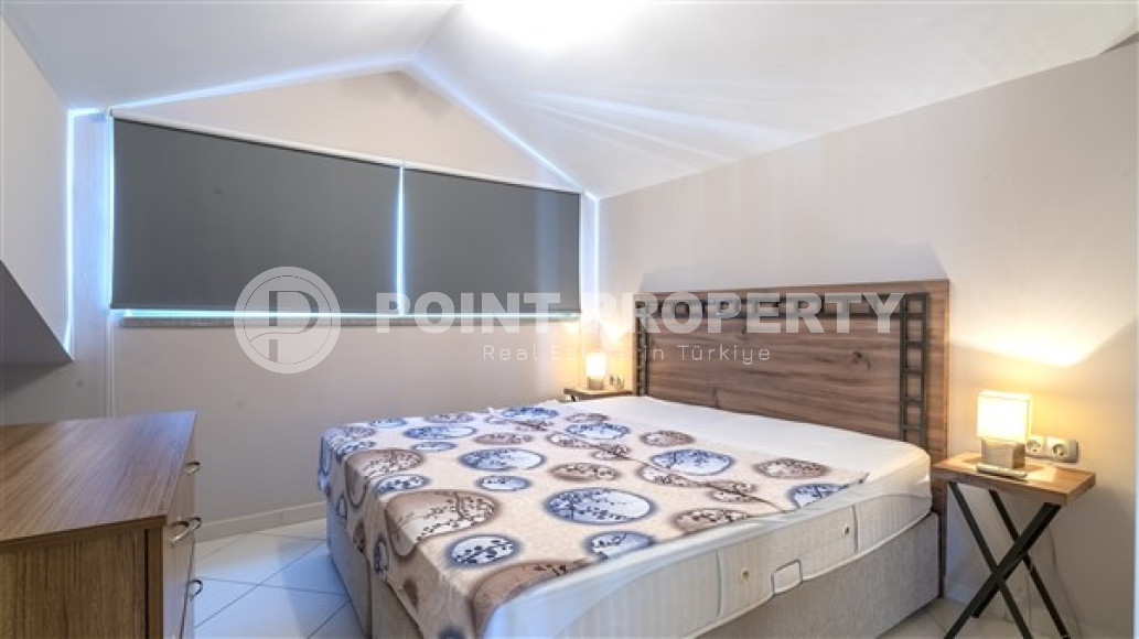 Stylish four-bedroom penthouse, 170 m², on the first coastline in the Alanya area - Lower Oba.-id-2502-photo-26