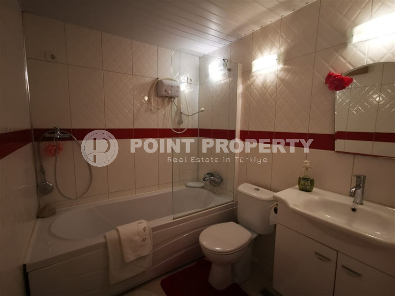 Three-room apartment with 2+1 layout, 100 m2 in Alanya, in the popular Mahmutlar area. Only 250 m to the sea.-id-1217-photo-12