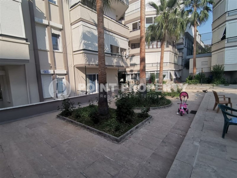 Three-room apartment with 2+1 layout, 100 m2 in Alanya, in the popular Mahmutlar area. Only 250 m to the sea.-id-1217-photo-13