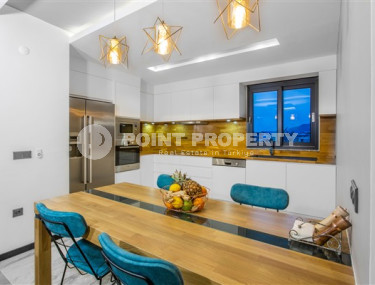 Две фешенебельные квартиры: пентхаус 4+1 и студия 0+1, 180м², в 250м от моря в районе Оба, Алания-id-2504-фото-3