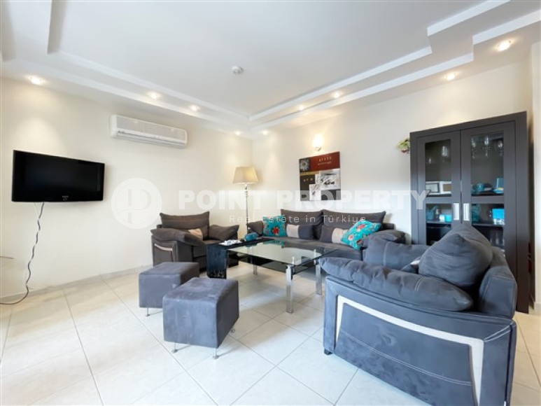 Furnished two bedroom apartment, 110m², in a cozy residence in Oba, Alanya-id-2505-photo-4