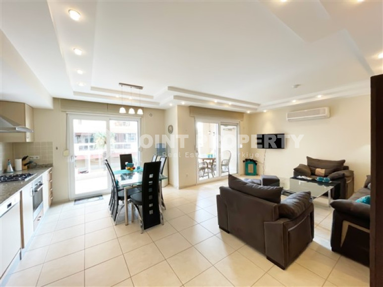 Furnished two bedroom apartment, 110m², in a cozy residence in Oba, Alanya-id-2505-photo-7