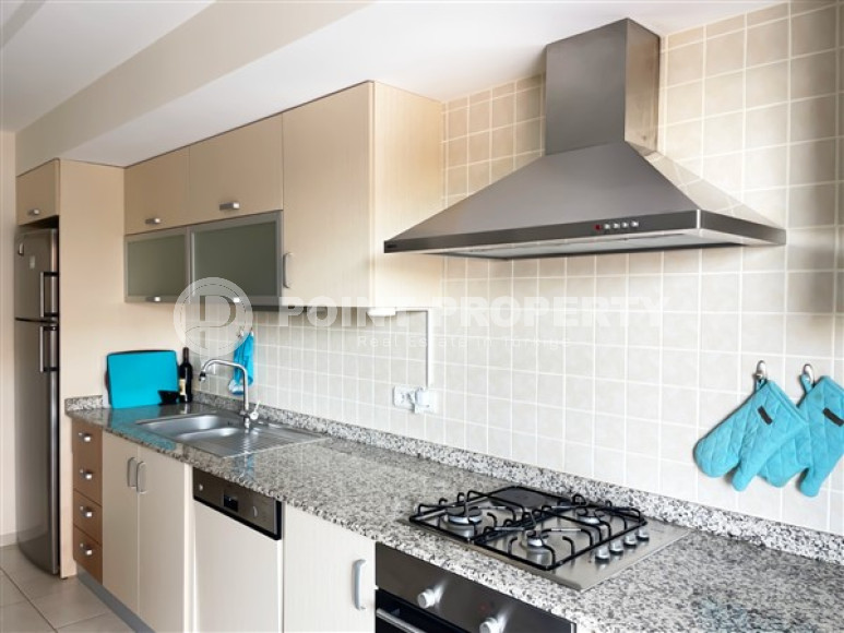 Furnished two bedroom apartment, 110m², in a cozy residence in Oba, Alanya-id-2505-photo-9