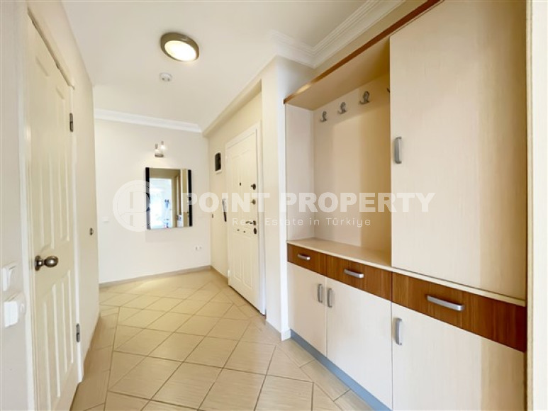 Furnished two bedroom apartment, 110m², in a cozy residence in Oba, Alanya-id-2505-photo-19