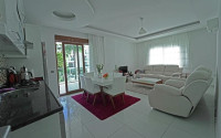 Three-room apartment, 110 m², in a cozy complex with good infrastructure in the Oba area, Alanya-id-2509-photo-3