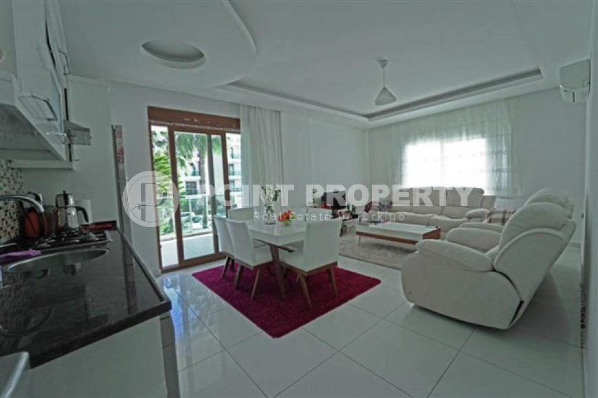 Three-room apartment, 110 m², in a cozy complex with good infrastructure in the Oba area, Alanya-id-2509-photo-3