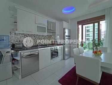 Three-room apartment, 110 m², in a cozy complex with good infrastructure in the Oba area, Alanya-id-2509-photo-4