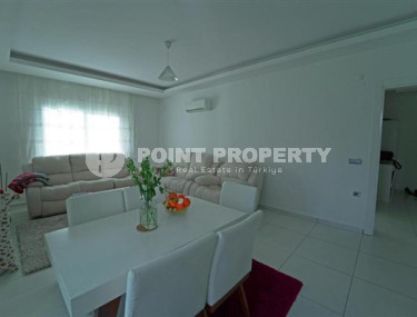 Three-room apartment, 110 m², in a cozy complex with good infrastructure in the Oba area, Alanya-id-2509-photo-5