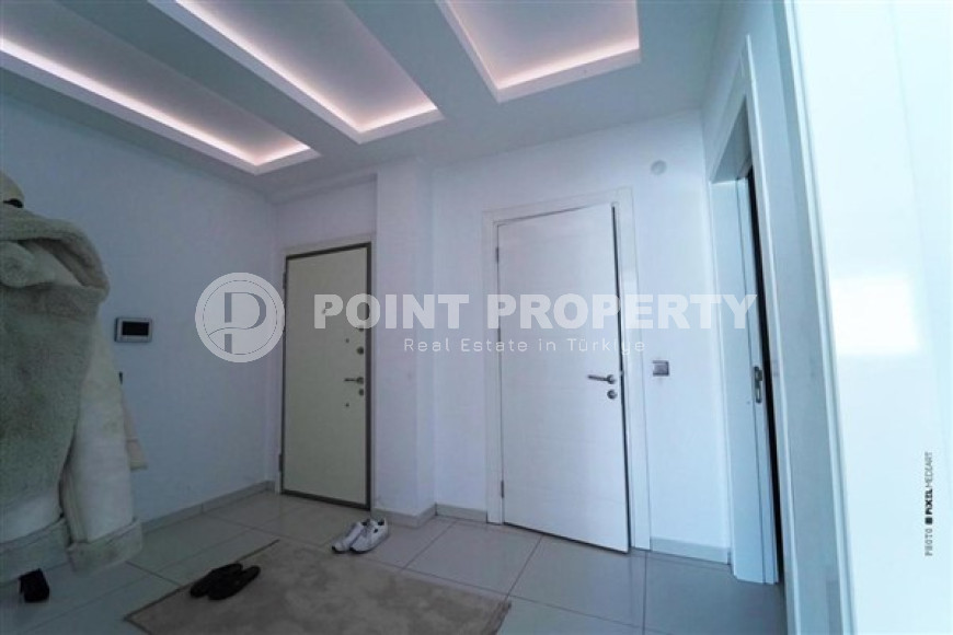 Three-room apartment, 110 m², in a cozy complex with good infrastructure in the Oba area, Alanya-id-2509-photo-7