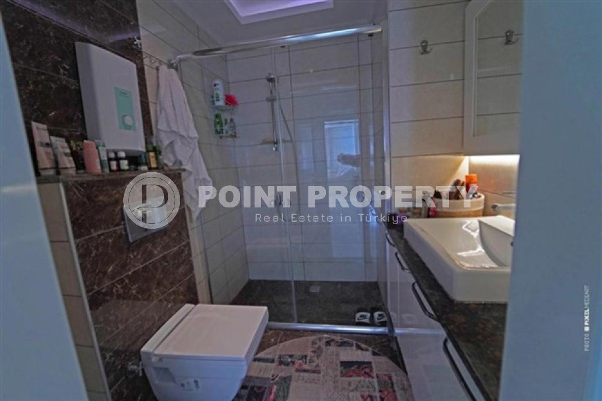 Three-room apartment, 110 m², in a cozy complex with good infrastructure in the Oba area, Alanya-id-2509-photo-8