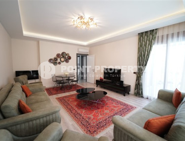 Luxurious 3+1 apartment, with a separate kitchen and an area of 160 m2, in the prestigious Oba district. 800 meters to the sea-id-2510-photo-2