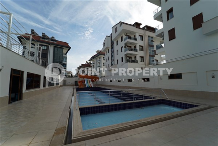 Luxurious 3+1 apartment, with a separate kitchen and an area of 160 m2, in the prestigious Oba district. 800 meters to the sea-id-2510-photo-23