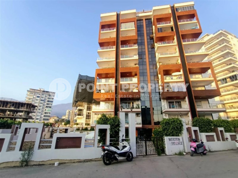 Excellent two-room apartment with 1+1 layout, 65 m2 in Alanya in Mahmutlar. Only 350 m to the sea.-id-1215-photo-7