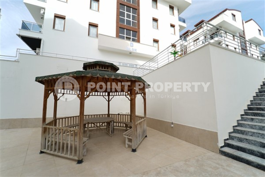 Luxurious 3+1 apartment, with a separate kitchen and an area of 160 m2, in the prestigious Oba district. 800 meters to the sea-id-2510-photo-36