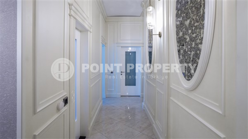 Two-level luxury apartment, 279 sq. m, with three bedrooms in a respectable area of Alanya, Lower Oba-id-2512-photo-19