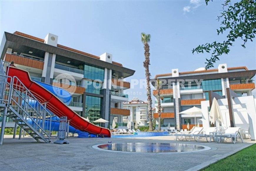 Two-level luxury apartment, 279 sq. m, with three bedrooms in a respectable area of Alanya, Lower Oba-id-2512-photo-28