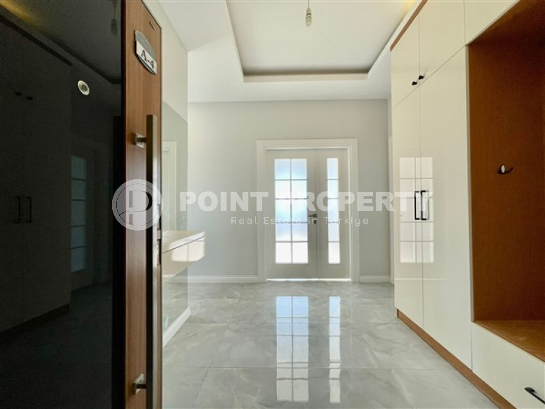 New linear apartment with three bedrooms, 140m², with separate kitchen, 850m from the sea in Oba, Alanya-id-2514-photo-11