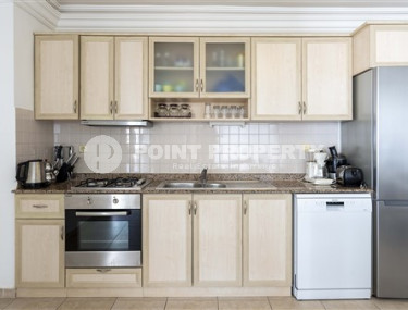 Ready to move in, cozy apartment 2+1, 115m², in a residence with a swimming pool, in the Oba area, Alanya-id-2515-photo-3