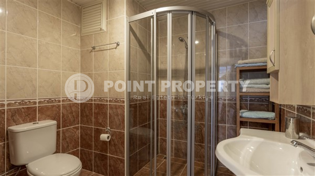 Ready to move in, cozy apartment 2+1, 115m², in a residence with a swimming pool, in the Oba area, Alanya-id-2515-photo-13