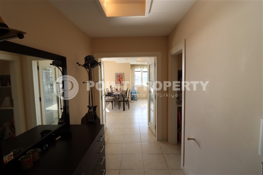 Видовые трехкомнатные апартаменты, 120м², в комфортабельном комплексе у рынка в районе Тосмур, Алания-id-2517-фото-2