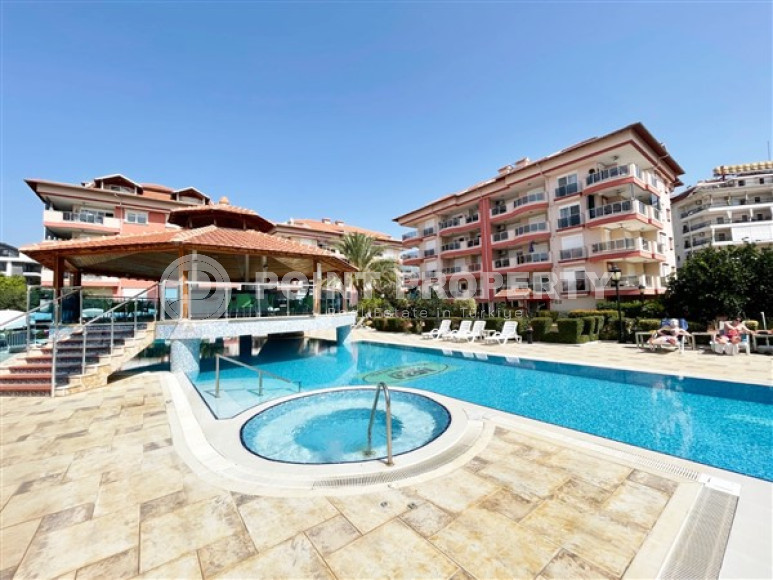 Spacious penthouse 4+1, 230m², with mountain views in a cozy residence in Oba, Alanya-id-2518-photo-2