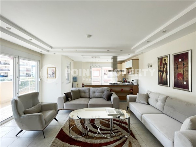 Spacious penthouse 4+1, 230m², with mountain views in a cozy residence in Oba, Alanya-id-2518-photo-13