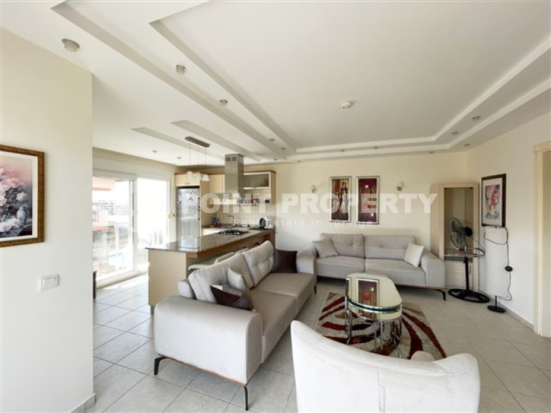 Spacious penthouse 4+1, 230m², with mountain views in a cozy residence in Oba, Alanya-id-2518-photo-15