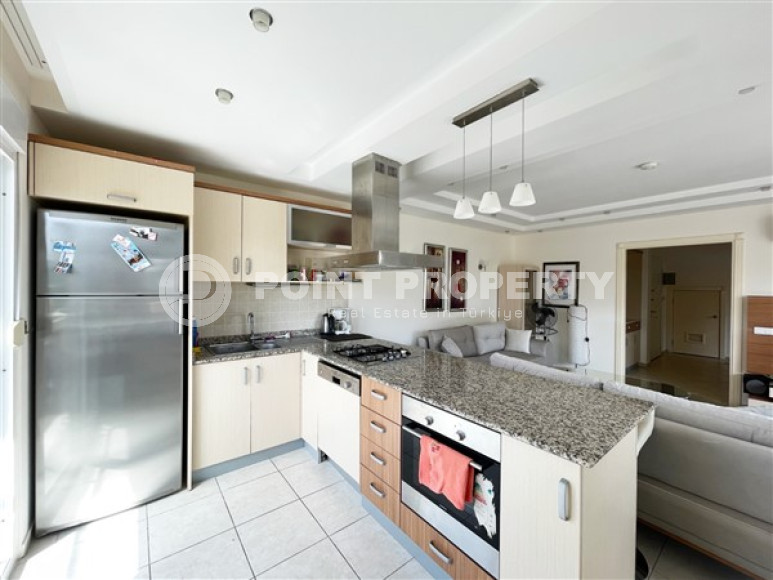 Spacious penthouse 4+1, 230m², with mountain views in a cozy residence in Oba, Alanya-id-2518-photo-16