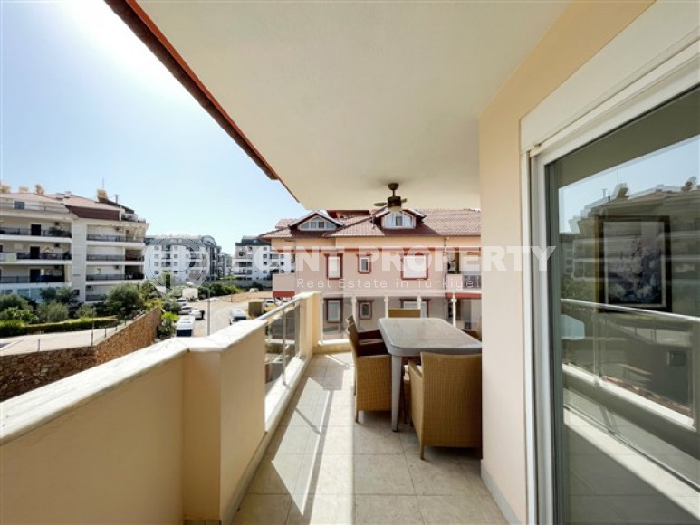 Spacious penthouse 4+1, 230m², with mountain views in a cozy residence in Oba, Alanya-id-2518-photo-19