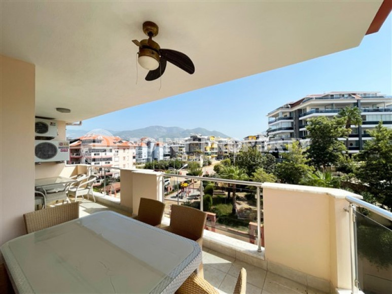Spacious penthouse 4+1, 230m², with mountain views in a cozy residence in Oba, Alanya-id-2518-photo-26