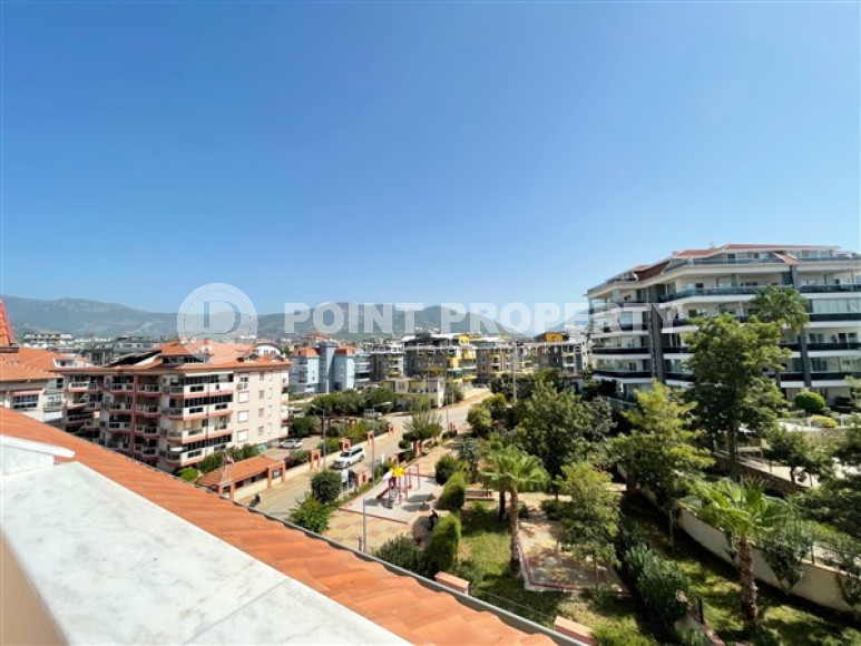 Spacious penthouse 4+1, 230m², with mountain views in a cozy residence in Oba, Alanya-id-2518-photo-37