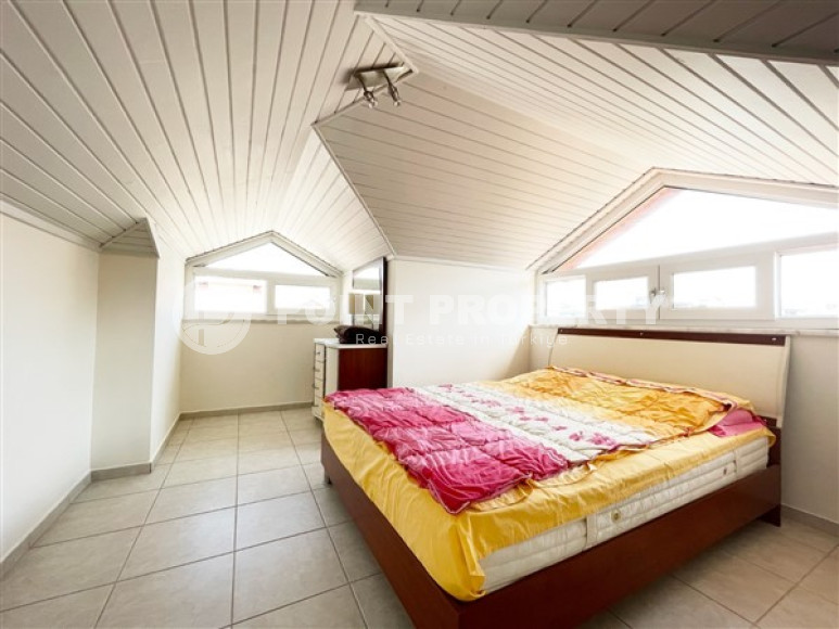 Spacious penthouse 4+1, 230m², with mountain views in a cozy residence in Oba, Alanya-id-2518-photo-38