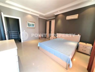 Luxurious four-room apartment - duplex layout 3+1, 190 m2 in Alanya, in the popular Mahmutlar area with mountain views. To the sea 250 m2-id-1218-photo-5