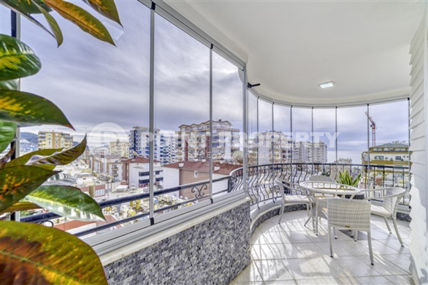 Designer two bedroom apartment, 110m², 300m from the sea in Mahmutlar, Alanya-id-2526-photo-18