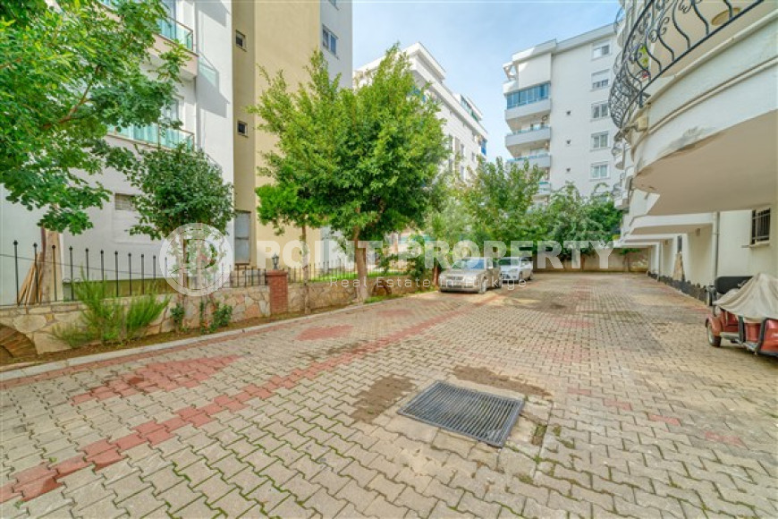 Designer two bedroom apartment, 110m², 300m from the sea in Mahmutlar, Alanya-id-2526-photo-24