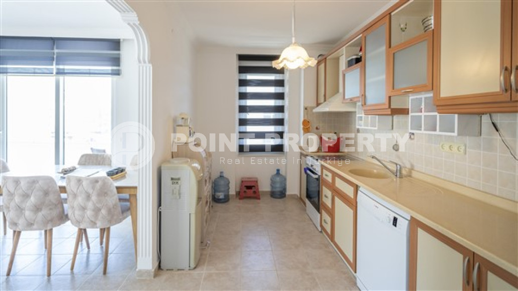 Ready to move in, two bedroom apartment, 100m², 650m from the sea in Oba, Alanya-id-2527-photo-11