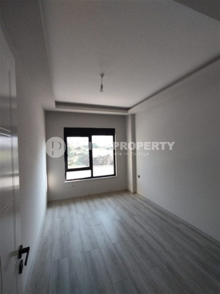 Новая трехкомнатная квартира, 120м², в резиденции с бассейном в 1100м от пляжа Клеопатры, Алания-id-2495-фото-12