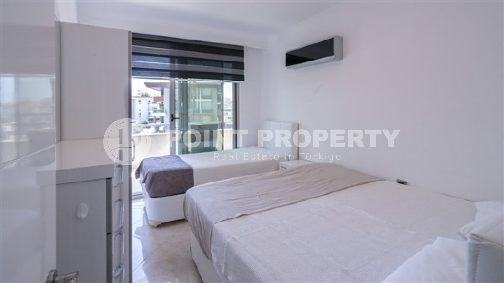 Three-room apartment, 110 m², in a new complex with infrastructure 750 m from the sea, in the Oba area, Alanya-id-2529-photo-8