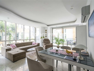 Three-room apartment 2+1 in the central area of Alanya Oba with full infrastructure.-id-2530-photo-1