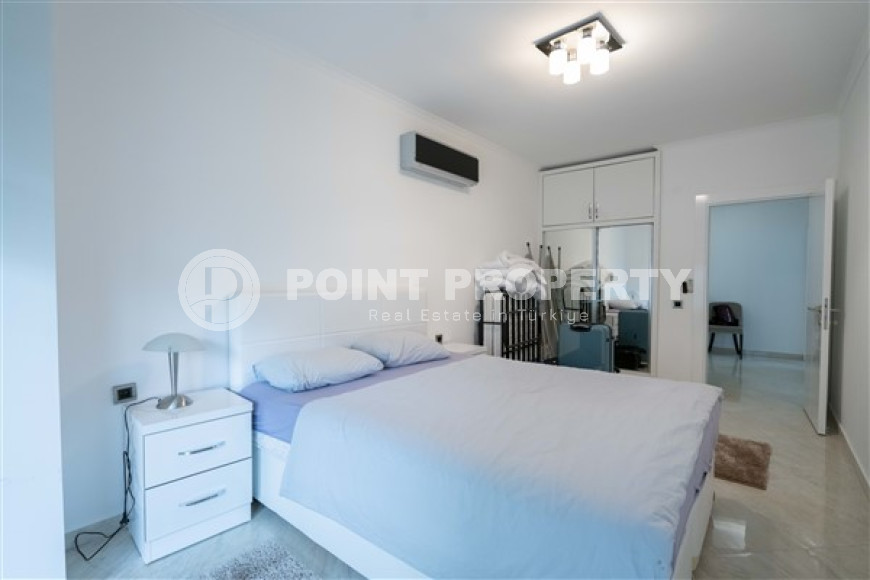 Three-room apartment 2+1 in the central area of Alanya Oba with full infrastructure.-id-2530-photo-8