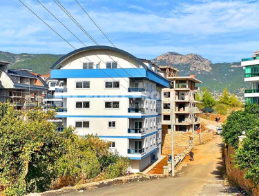 Двухкомнатная квартира, 70м² в новом комплексе с бассейном в 1200м от моря в Верхней Оба, Алания-id-2532-фото-1
