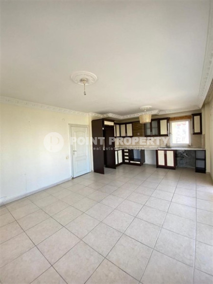 Квартира с двумя спальнями, 100м², в небольшой резиденции в 350м от моря в районе Тосмур, Алания-id-2533-фото-3