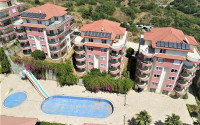 Furnished three-room apartment in Mahmutlar area with private garden, 130 m2-id-1219-photo-1