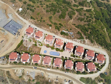 Furnished three-room apartment in Mahmutlar area with private garden, 130 m2-id-1219-photo-4