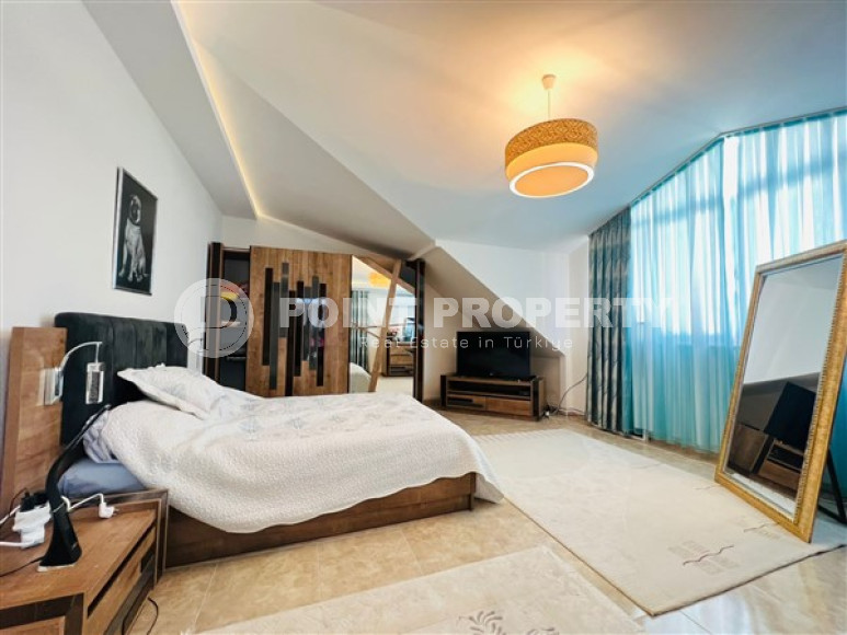 Элегантный меблированный пентхаус 3+1, 160м² в центре Алании, в 1300 метрах от моря-id-2544-фото-24